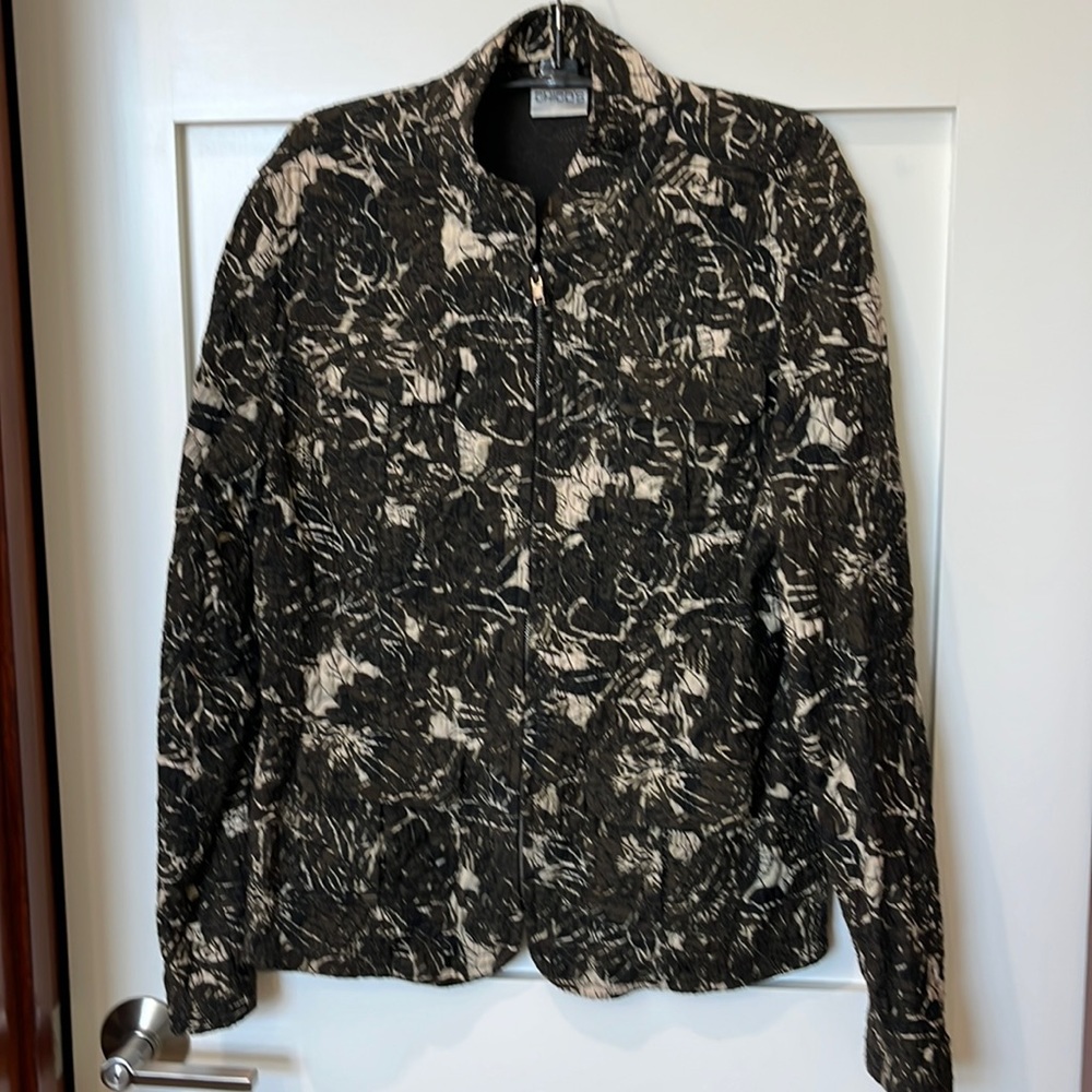 Chico’s size 2 black/brown/tan jacket.